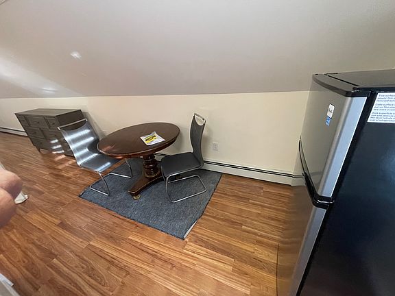 3rd image of 14 Glen Ln #A
