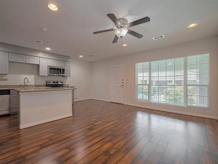 5333 Richmond Ave #25 — Photo 15