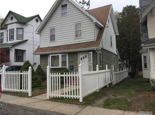 121-11 7th Ave, College Point, NY 11356