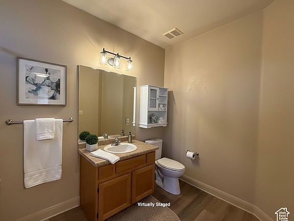5th image of 700 N Main St Unit C3