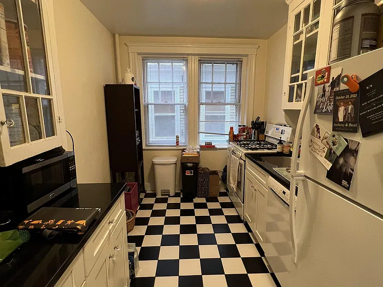 13 Ellery St #4 — Photo 3