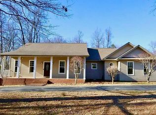 213 Ridgewood Rd, Cookeville, TN 38501