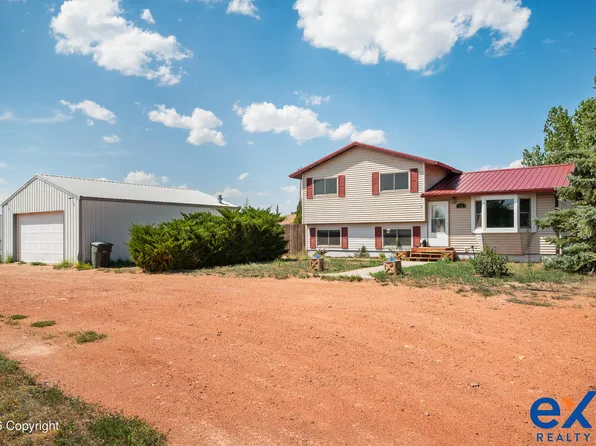 4716 Hi Line Rd, Gillette, WY 82718