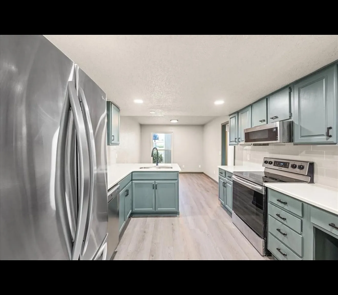 3 bed, 2.5 bath, 1892 sqft, $750 — Photo 3