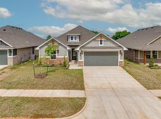 12429 Dolche Vita Dr, Yukon, OK 73099