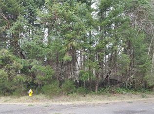 10519 Suncrest Dr, Anderson Island, WA 98303