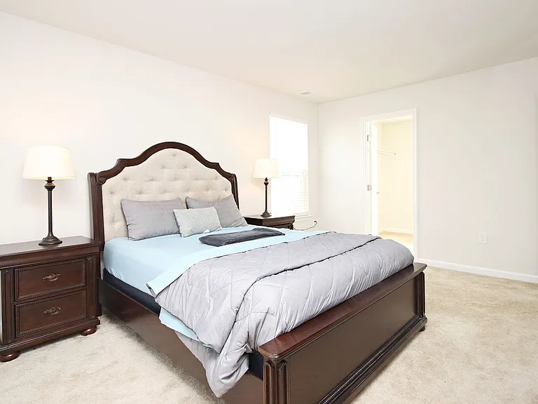 4393 Sunset Dr — Photo 8