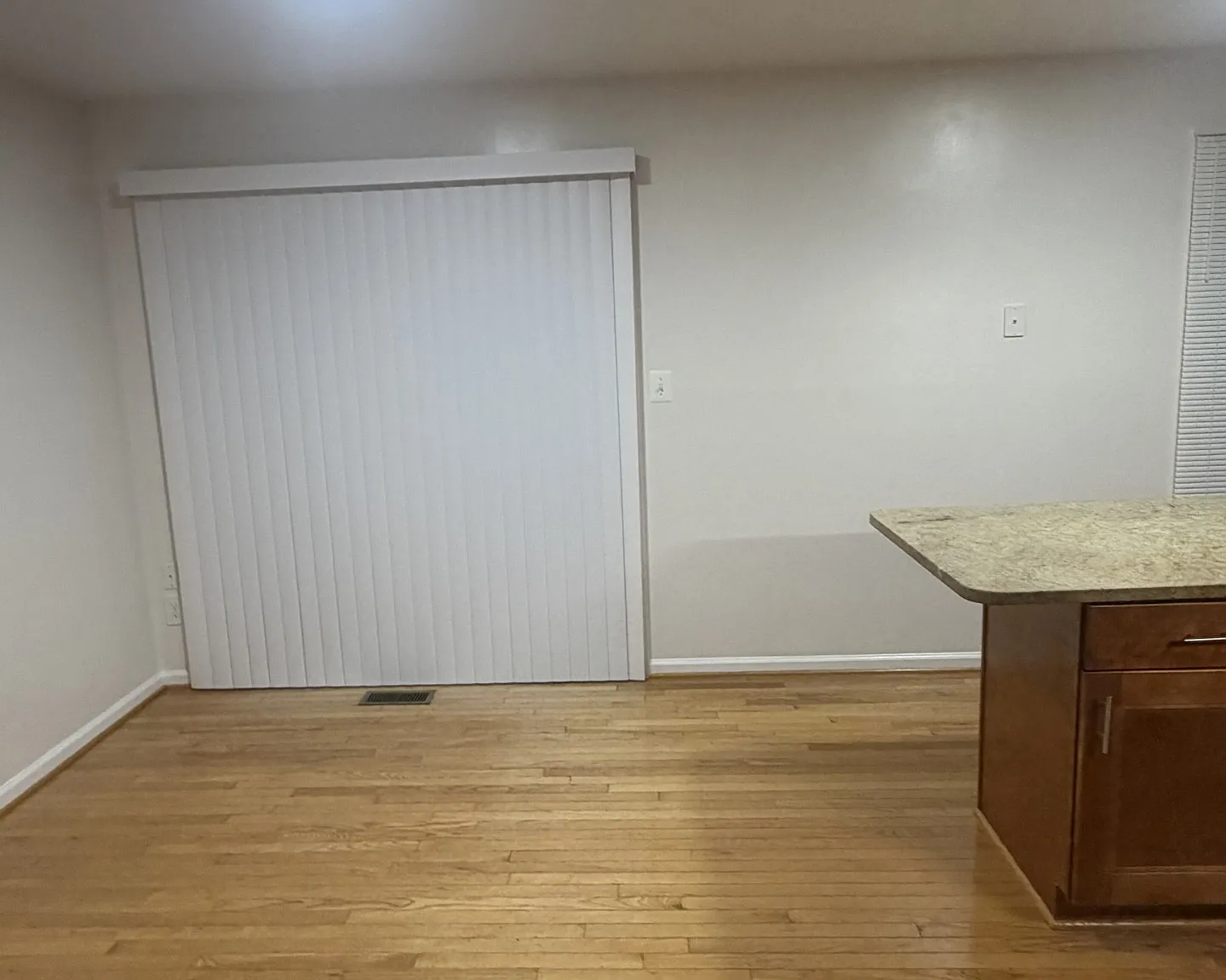 4 bed, 3.5 bath, 1818 sqft, $2,850 — Photo 3