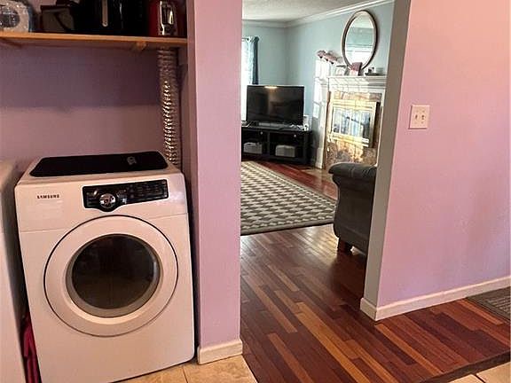 5th image of 1347 River Birch Run S