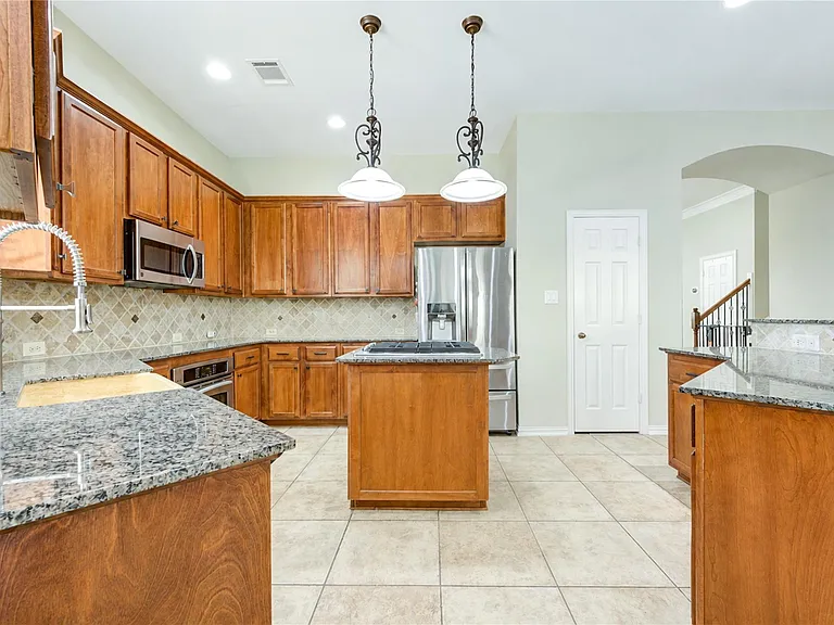 1332 Dorothy St — Photo 12