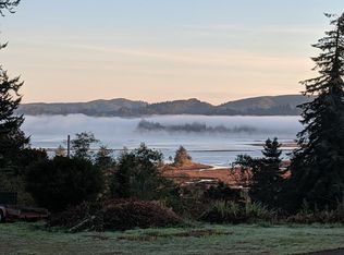 1120 East St, Coos Bay, OR