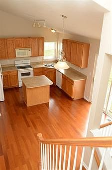 5th image of 1657 Golfview Dr