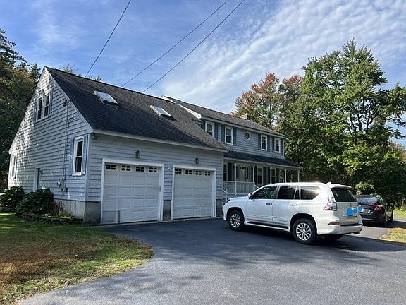 3rd image of 330 Pelham Rd