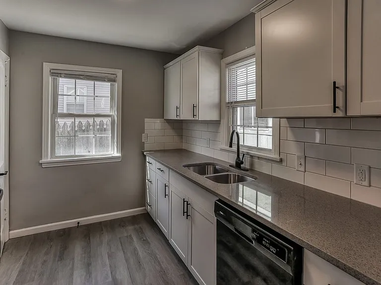 5116 Poppleton Ave — Photo 9
