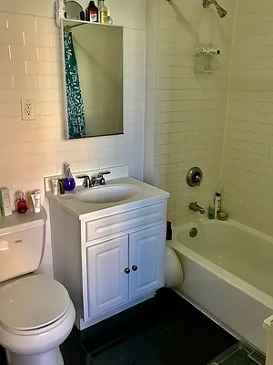 Rented by Picture Realty Inc. | media 9