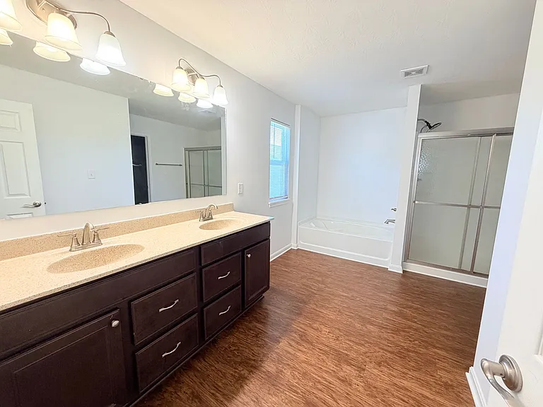 1321 Horse Shoe Bnd — Photo 20