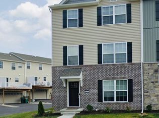 5350 Laurel Valley Ln, Enola, PA 17025