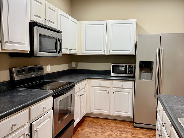 3329 Fernview Dr — Photo 5