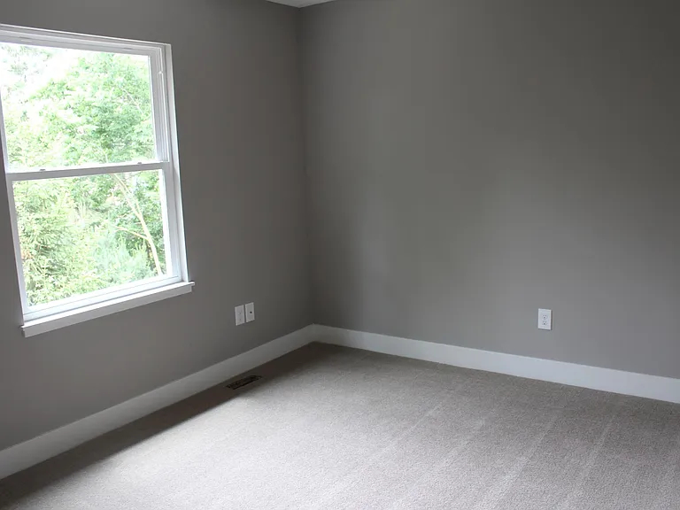 2039 Hamilton Rd — Photo 17