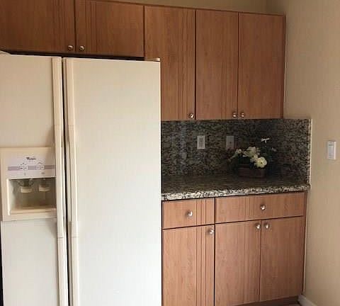 F0B81E23-5978-44B1-B48E-7A2BBD1F028D