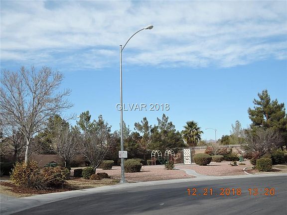 2nd image of 6543 Velvet Silk St