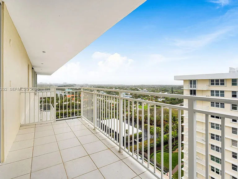 500 Ocean Dr #E-12A — Photo 15