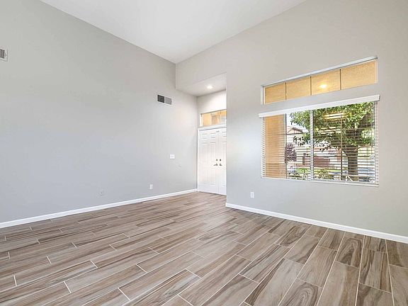 5th image of 2545 New Morning Ave