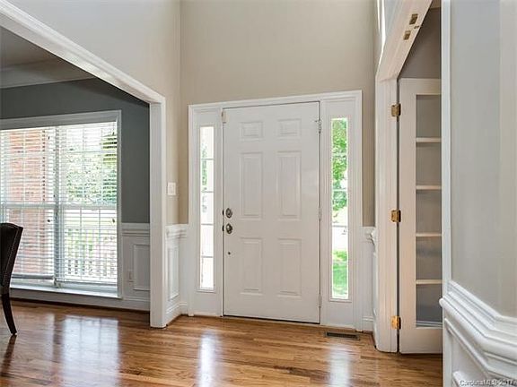 3rd image of 5409 Magnolia Creek Ct