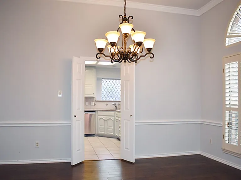 850 Ginger Ct — Photo 4
