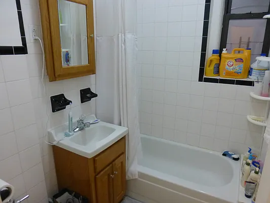 Rented by Charie Properties LLC | media 20