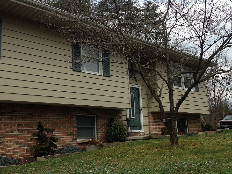 1st image of 12605 N Cresap St