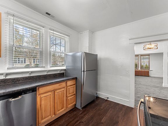 5th image of 1801 Lasalle Ave