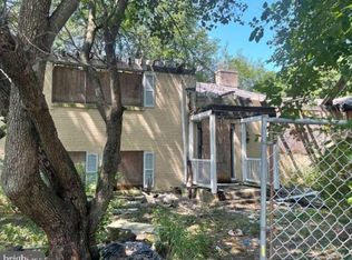 1551 S 10th St, Camden, NJ 08104