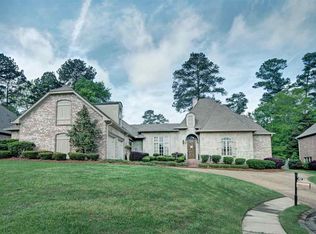 525 Silverstone Dr, Madison, MS 39110