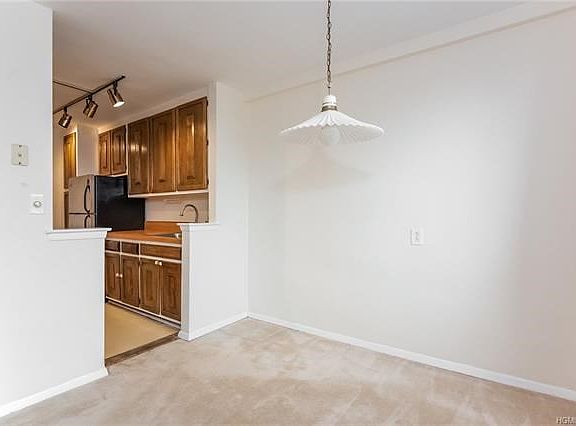 5th image of 636 N Terrace Ave APT 5C