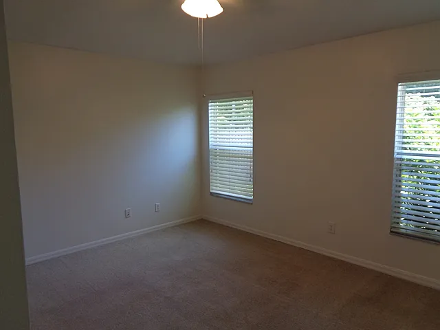 7752 Blue Spring Dr — Photo 13