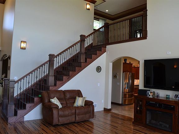 5th image of 7456Q Gabrielle Ct