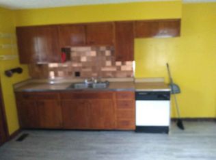 720 Mason St, Milton, WV 25541