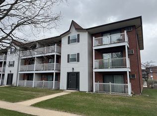 (Undisclosed Address), Aurora, IL 60504