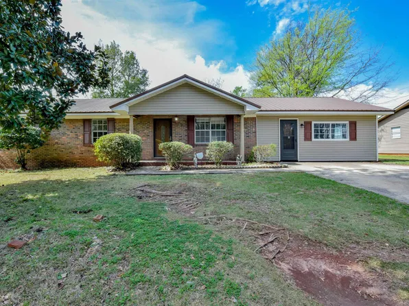 5234 12th Ave E, Tuscaloosa, AL 35405