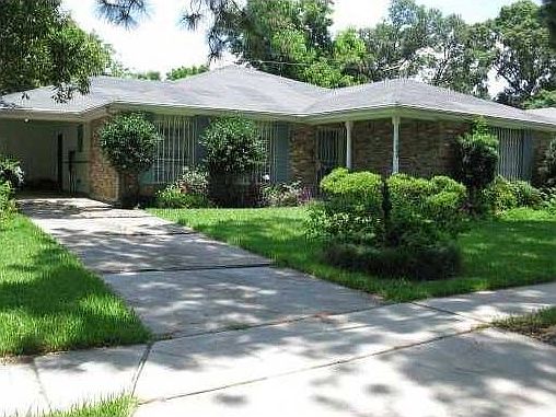 1st image of 1004 Beverly Garden Dr