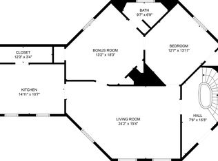 78 Grove St #3, Bangor, ME 04401