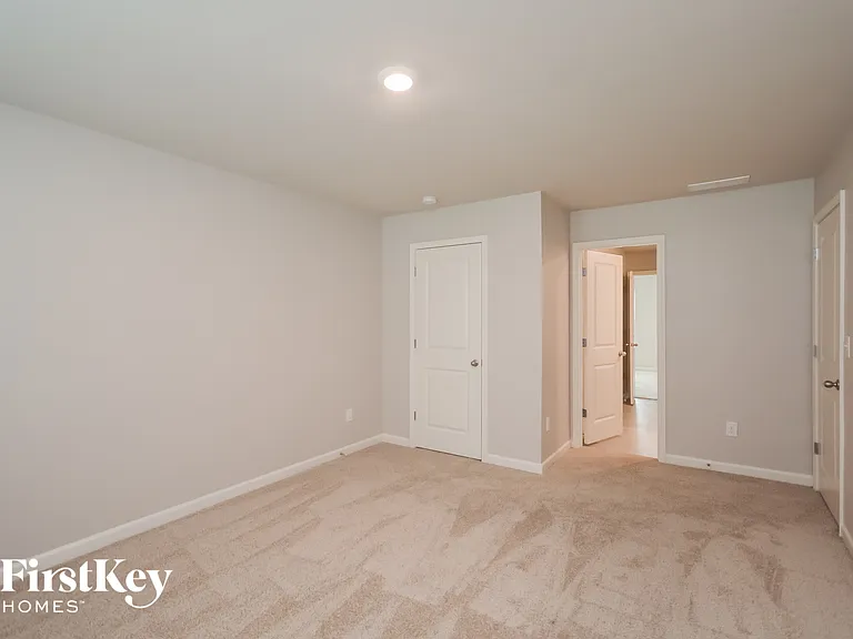 1226 Brookstone Cir — Photo 13