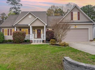 180 Adelaide Dr, Garner, NC 27529