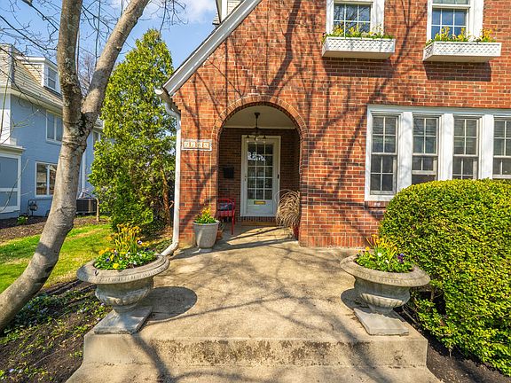 2nd image of 2188 Bryden Rd