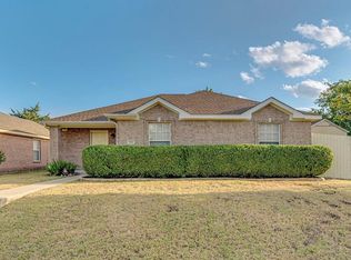 5148 Ronryan Rd, Dallas, TX 75236