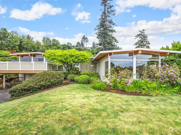 16732 16th Avenue NW, Shoreline, WA 98177