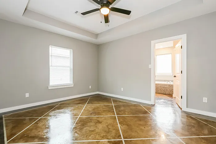 227 Iris St — Photo 5