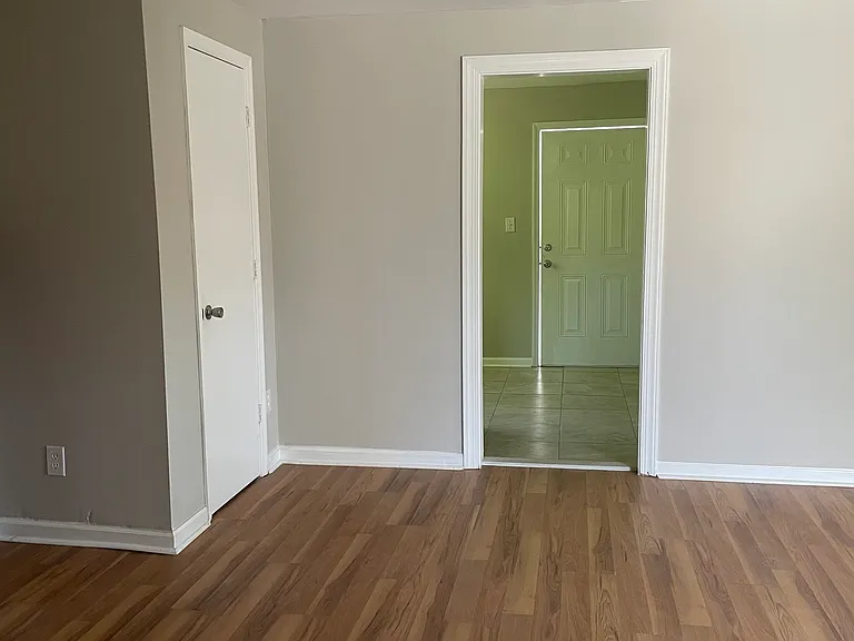 2258 Sibley Rd — Photo 6