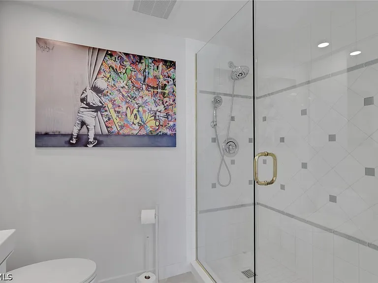 9 High Point Cir N #101 — Photo 24